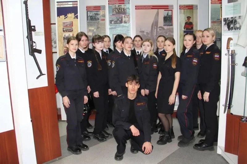 Студенты колледжа посетили урок мужества.